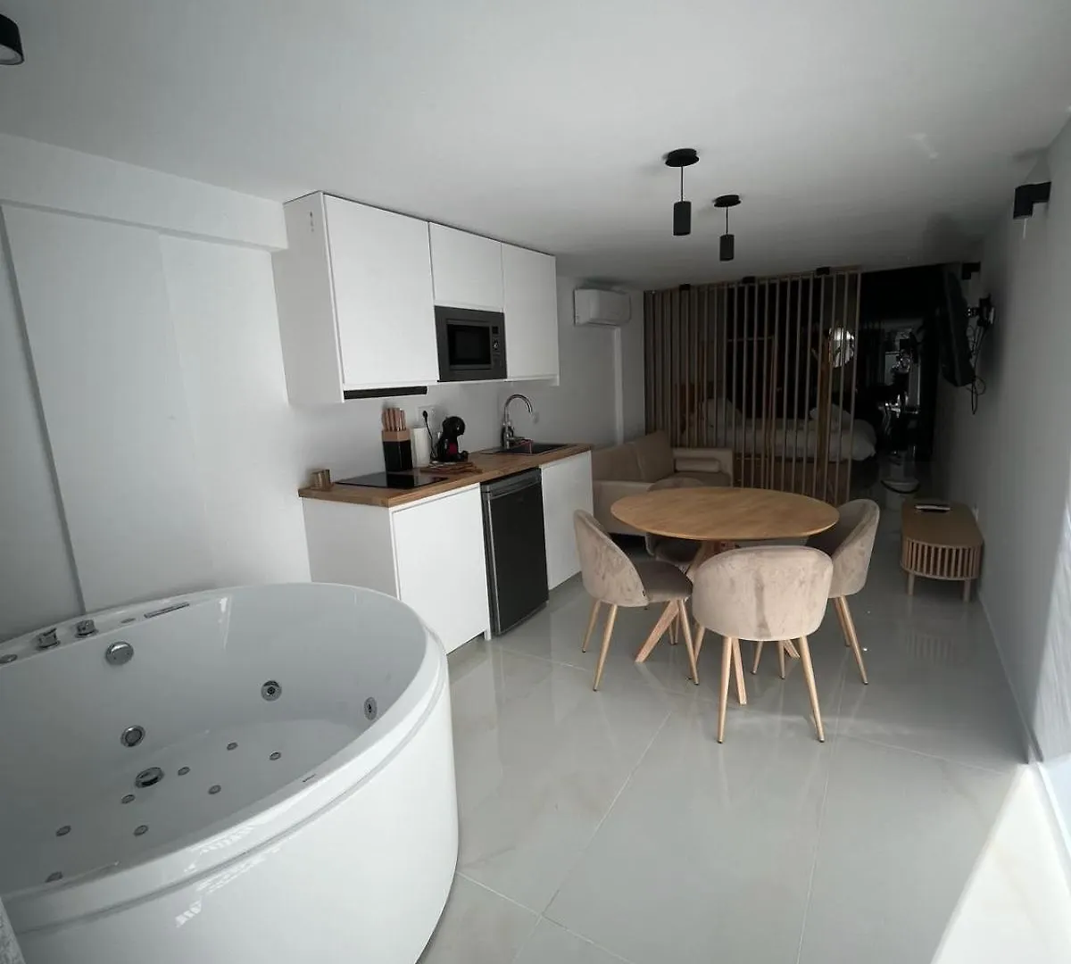 Suite Playamar Con Jacuzzi Torremolinos